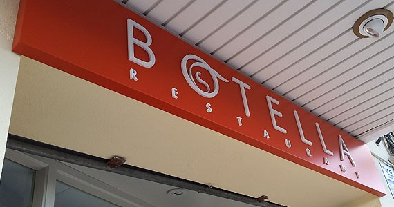 Botella Restaurant